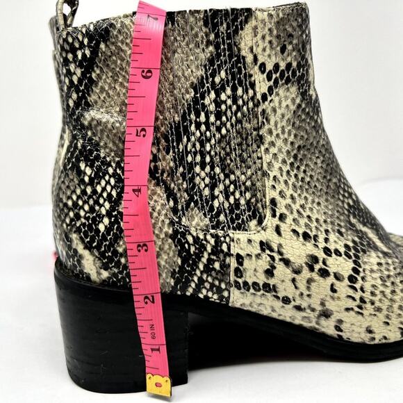 Blondo Waterproof Snakeskin Ankle Boots 10M Leather Block Heel Zip Booties - Picture 5 of 14